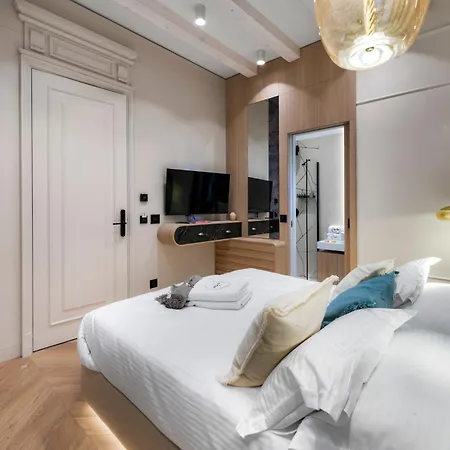 Casa Rosa Bed & Breakfast *