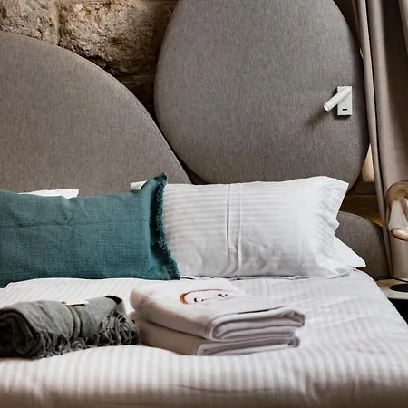 Casa Rosa Bed & Breakfast *